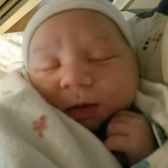 Meet your Posher, Desi 💕 - Picture 4 of 5